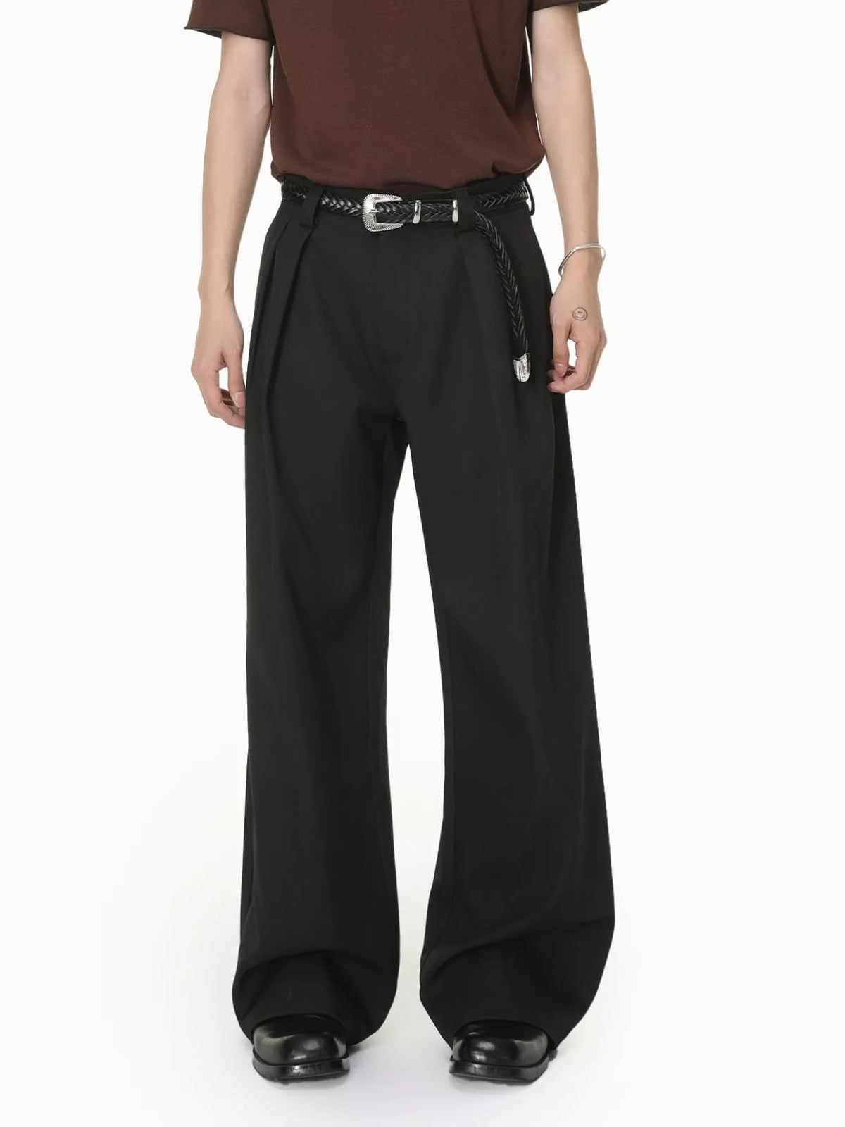 The Mercer Pleated Trouser